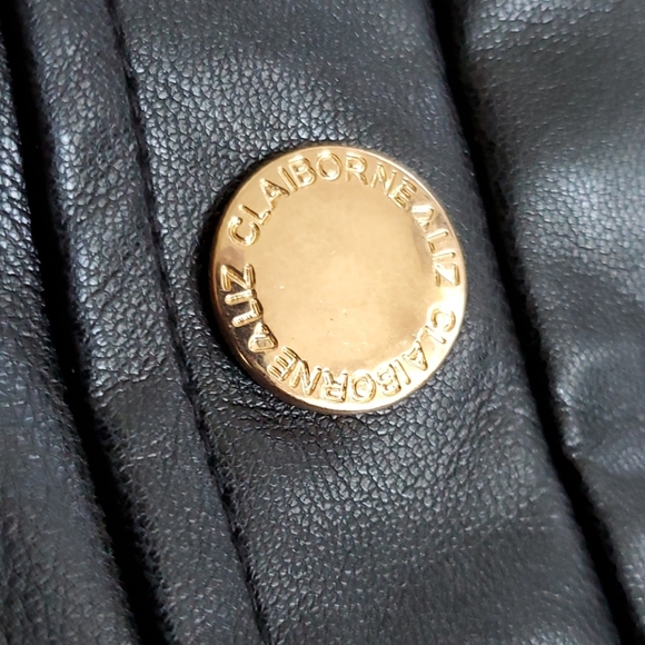 Liz Claiborne Black Leather Skirt - Picture 2 of 9